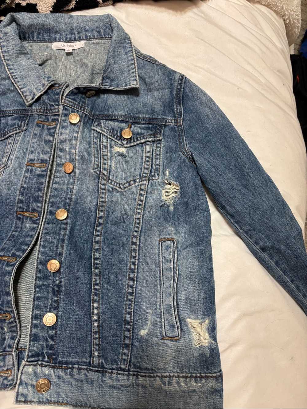 denim jacket - Picture 3 of 4